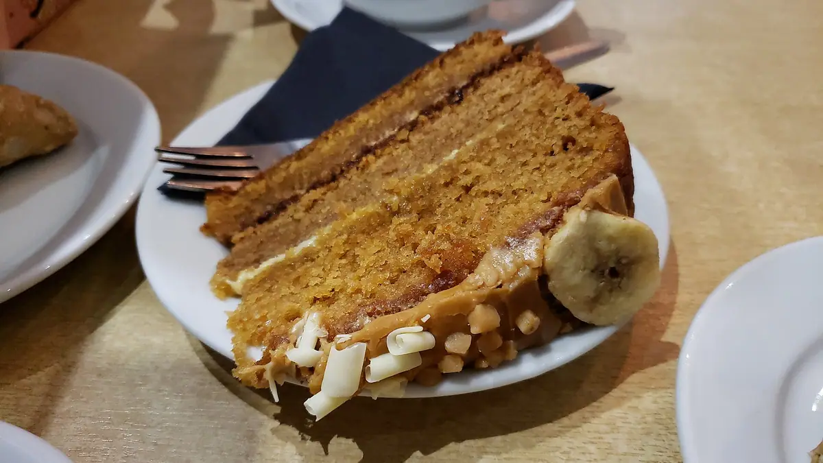 Indulgence – cake shop in Newton Abbot town centre